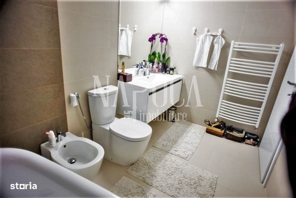 Casa 4 camere de vanzare in Floresti
