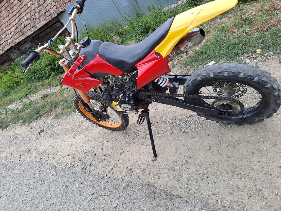Vând cross 125cc
