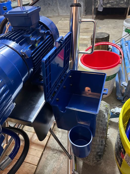 Машина за безвъздушно шпакловане и боядисване 10литра в минута