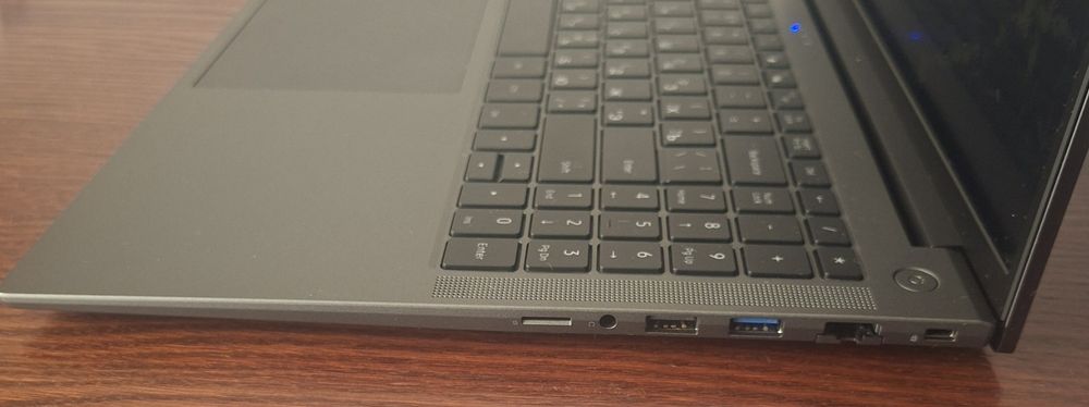 Chuwi Corebook Plus 16"