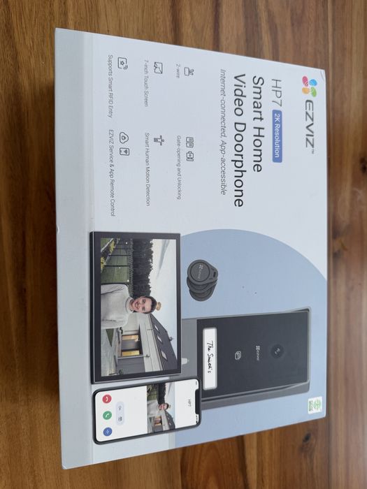 Kit interfon video Ezviz HP7 2K 3mp Ecran 7 inch Wi-Fi RFID aplicatie