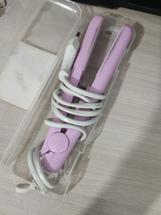 Портативный мини-выпрямитель для волос