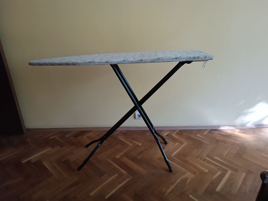 Дъска за гладене