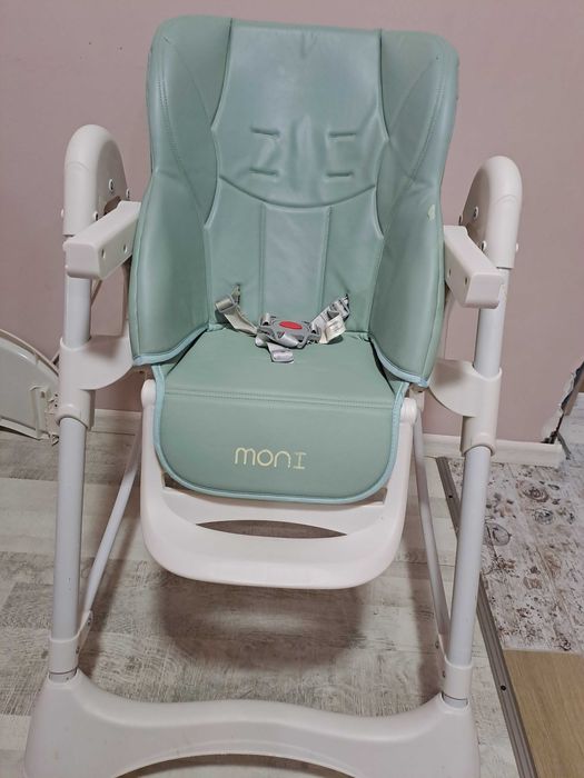 Столче за хранене Moni