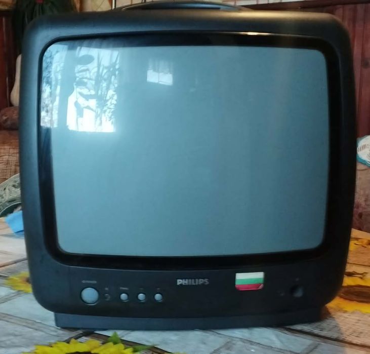 14" телевизори Philips, Tomson