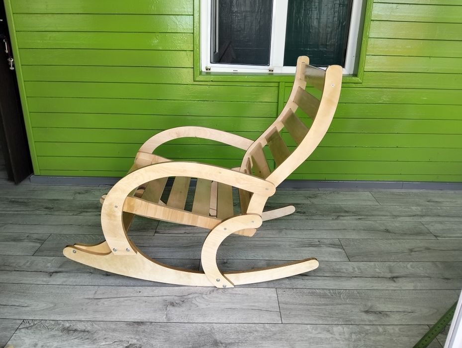 Кресло  качалка новое