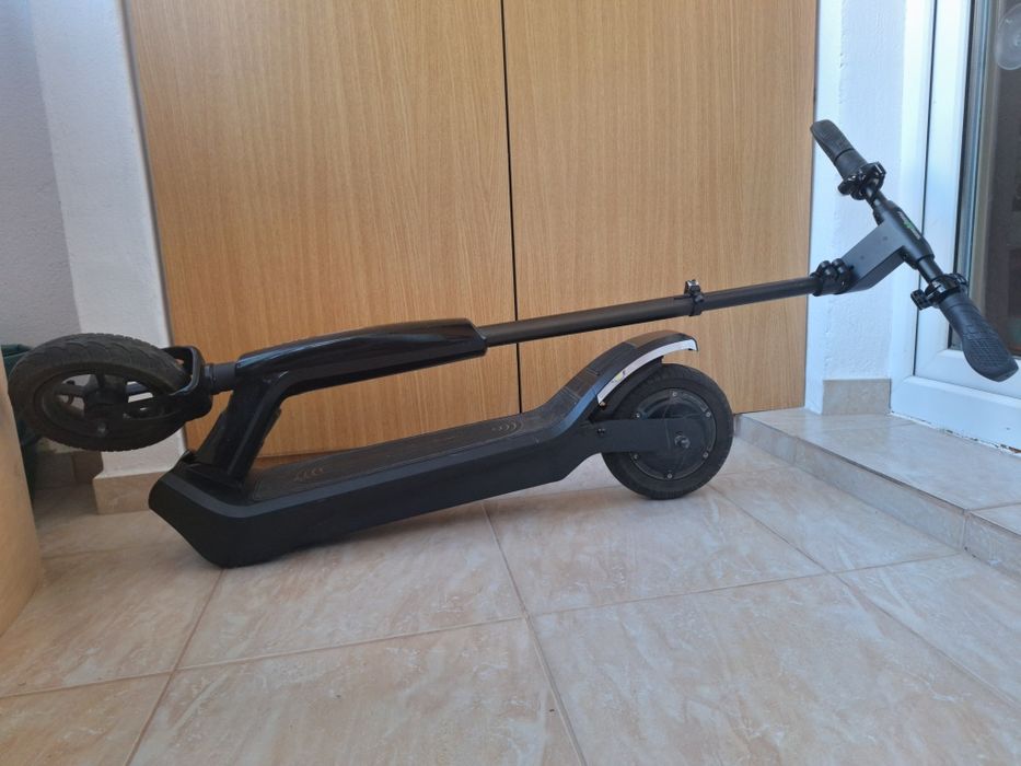 Trotinetă electrică FreeWheel Rider T1