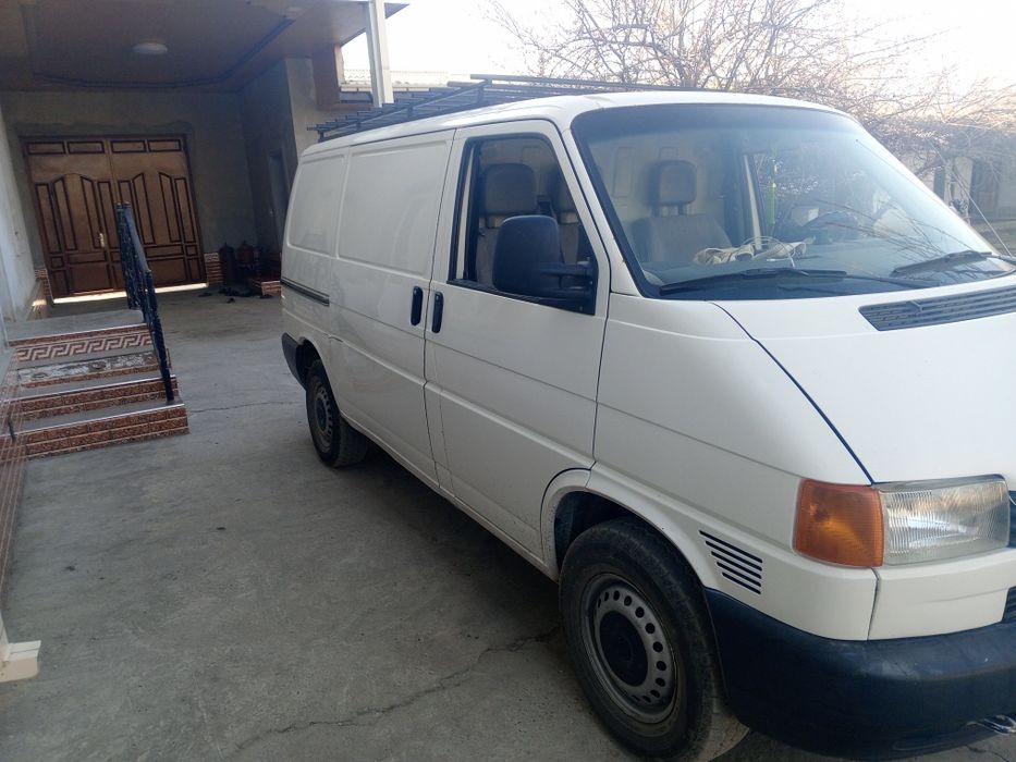 Volkswagen Transporter 2002, газ, механика