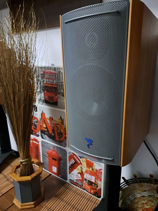 Boxe Focal Cobalt 806