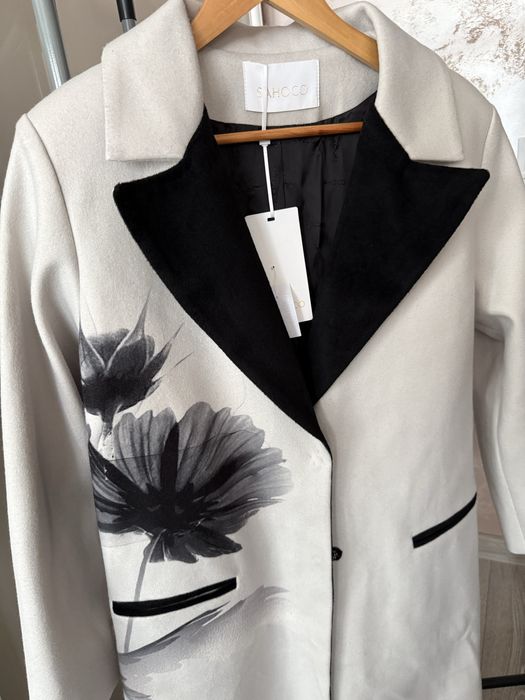 Уникално палто в С и М размер