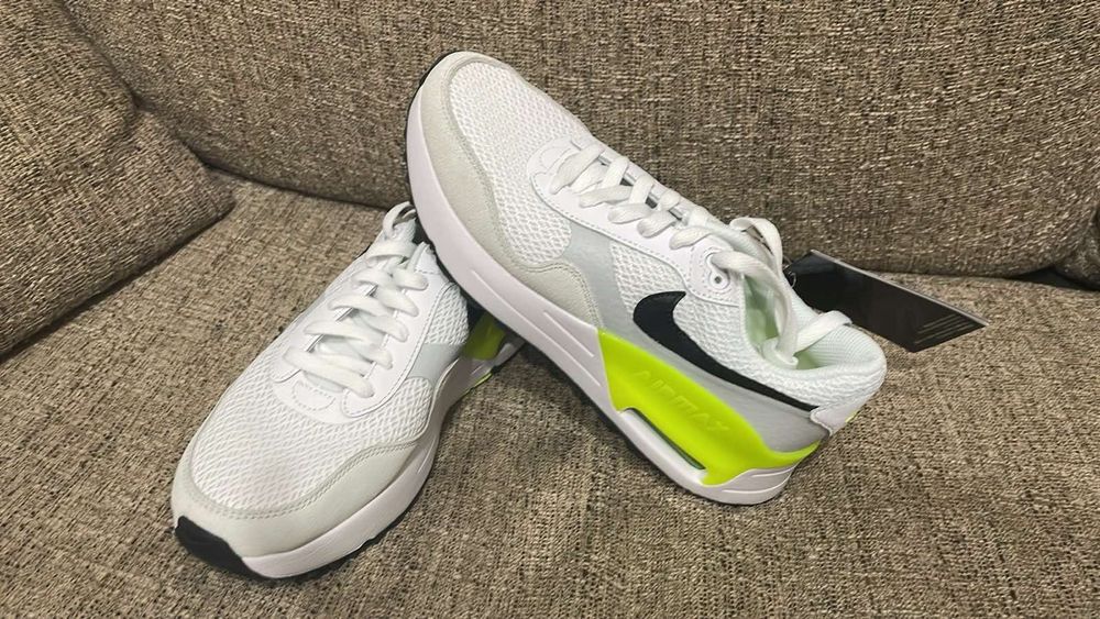 Оригинални маратонки NIKE