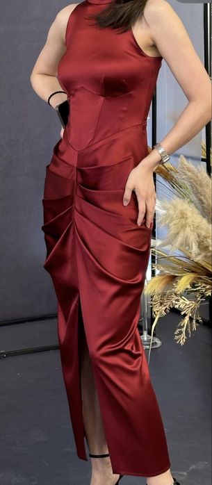 Продается вечернее платье