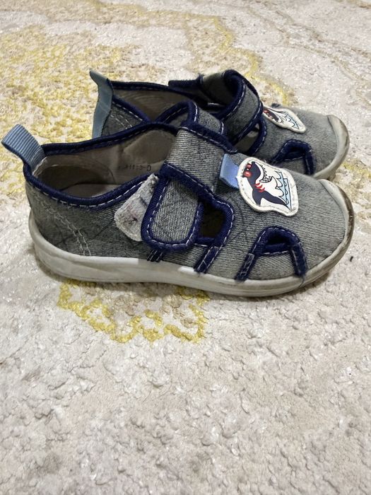 Продам обувь на мальчика