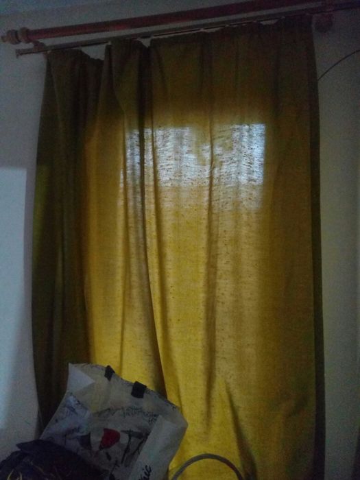 Draperii diverse mărimi și culori