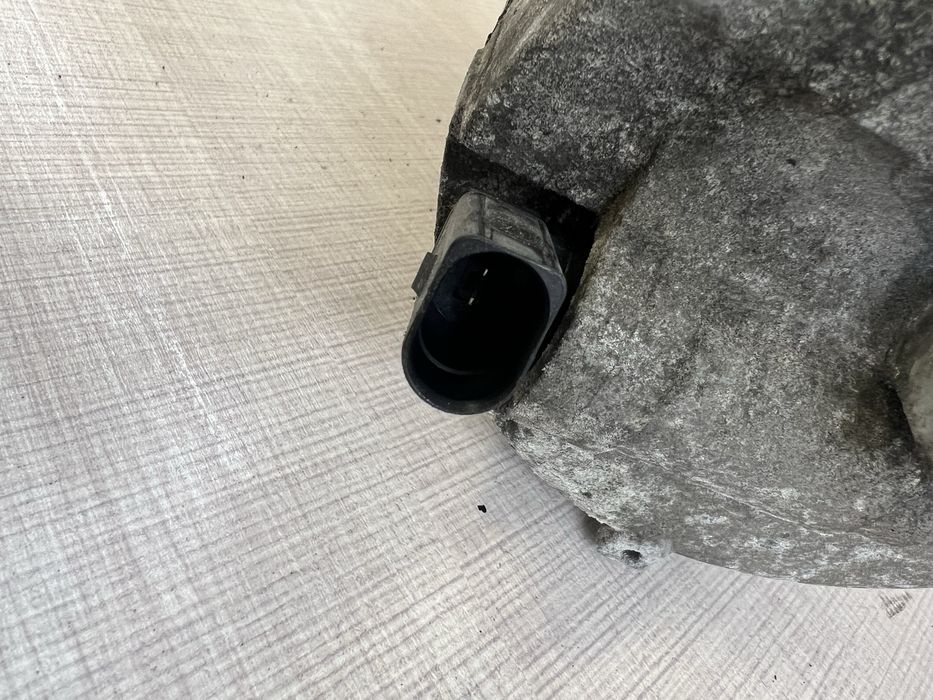 Компресор за климатик VW AG 1k0820859