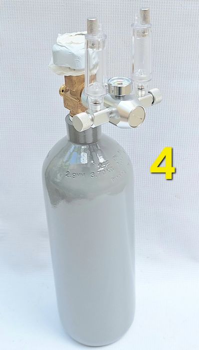 Аквариум,акваристика Co2 бутилки 44/11см. и 55/15см. и регулатори мехурчета