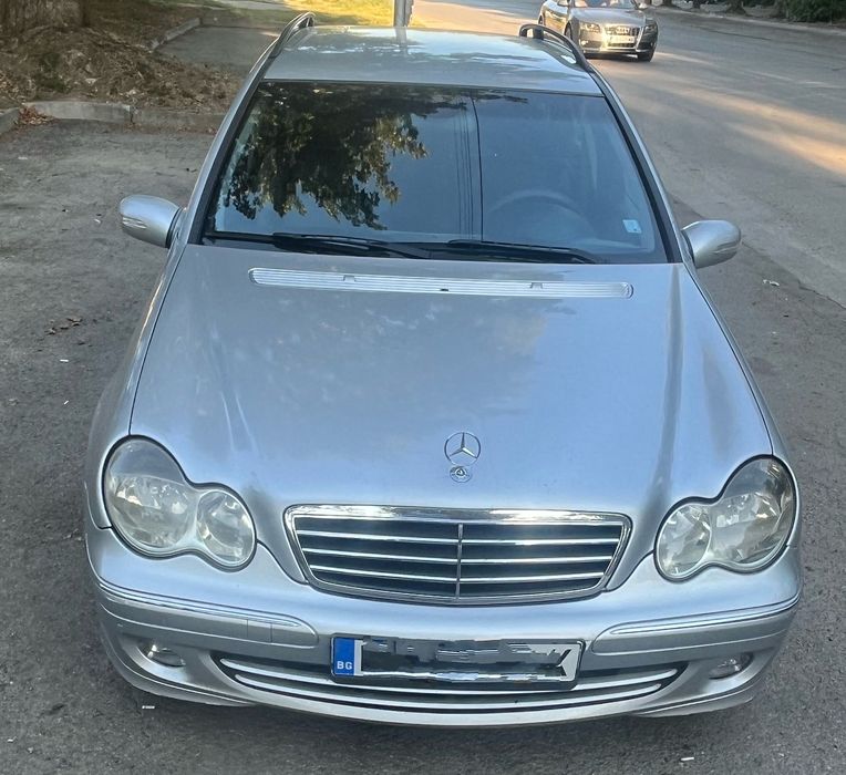 Мерцедес С220/150 к.с./2004г.