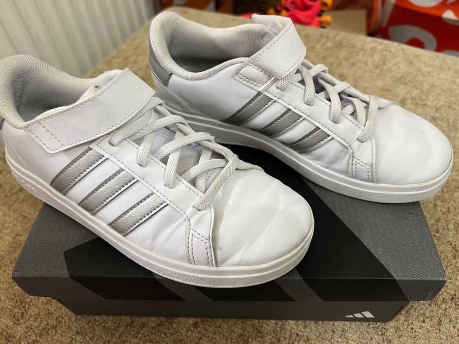 Adidas кецове 35