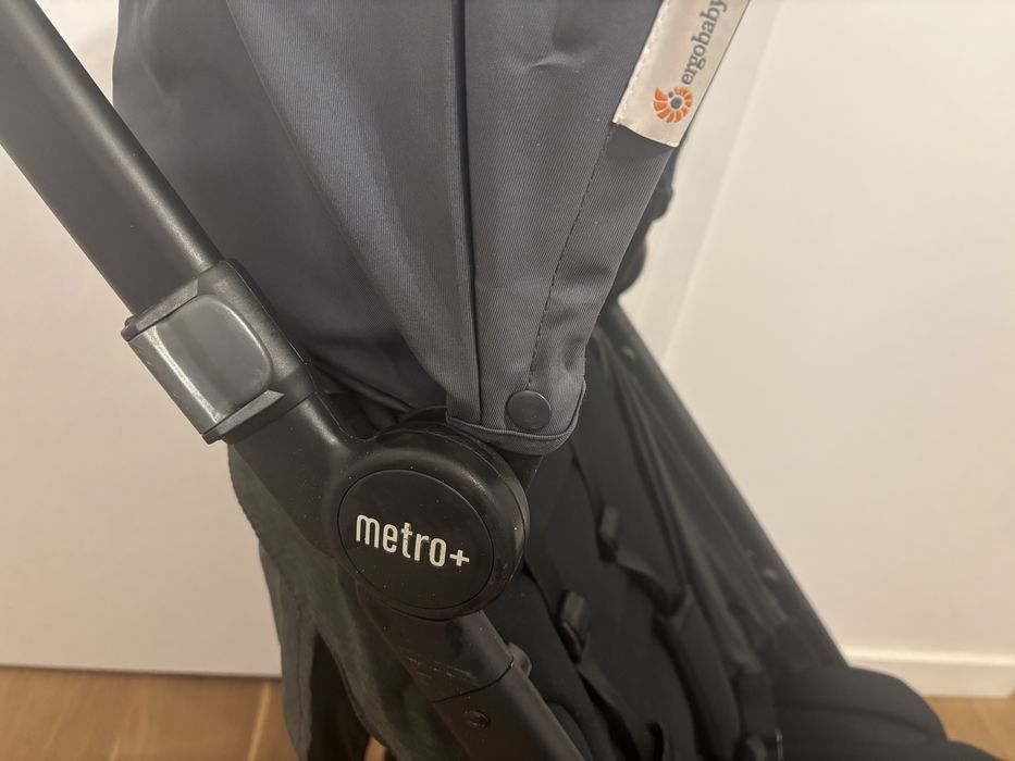 Бебешка количка Ergobaby - Metro+, сива