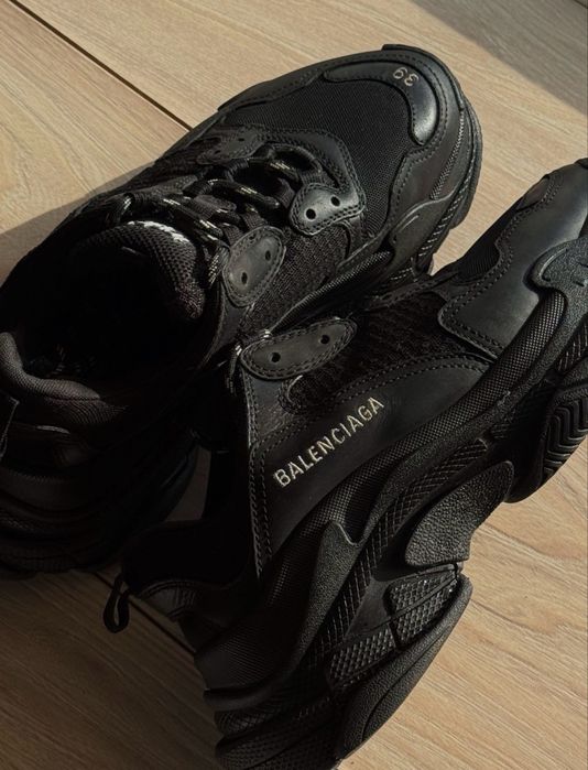 Кроссовки Balenciaga Triple S (оригинал).