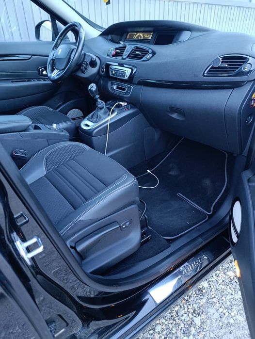 Renault Scenic 3 2014 1.5 DCI 110 CP Full Options / Bose / Navi / Visio System