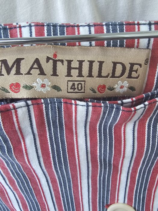 Bluze si pantaloni Mathilde