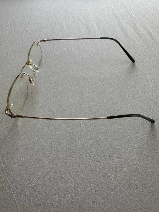 Rama ochelari suflata aur