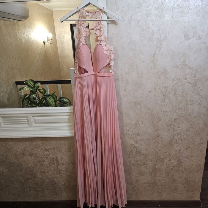 Rochie ocazie Forever Unique , marimea 42, L-XL