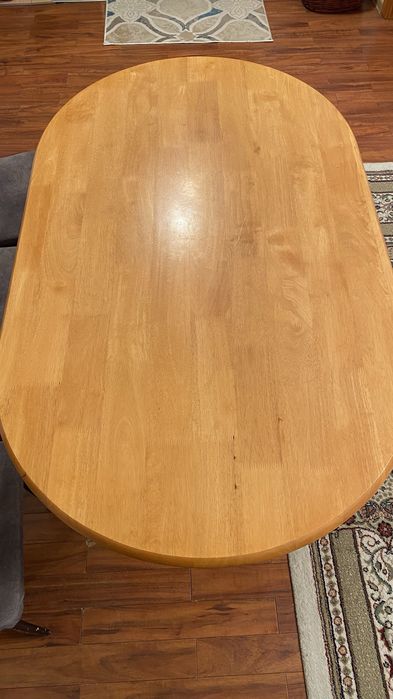 стол обеденный б/у