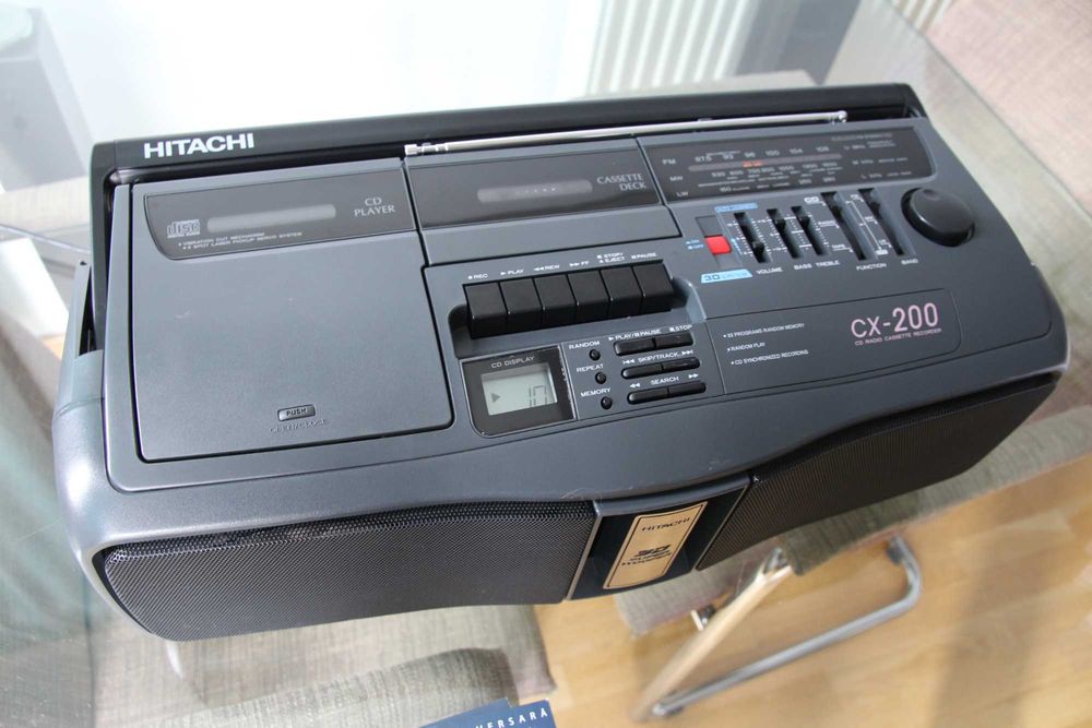 Boombox Hitachi CX-200 CD radio cassette recorder complet revizuit
