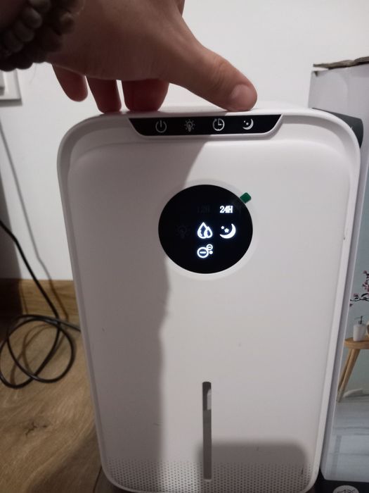 Dezumidificator si purificator