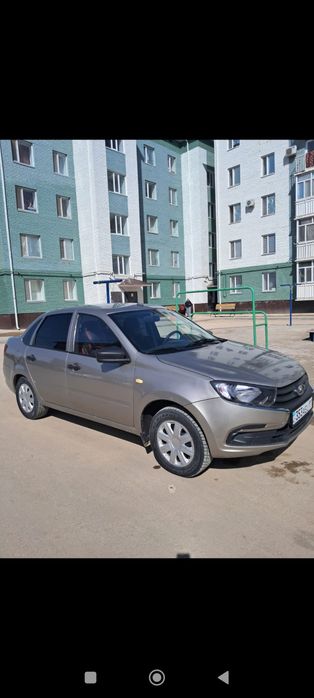 Продается машина Лада гранта