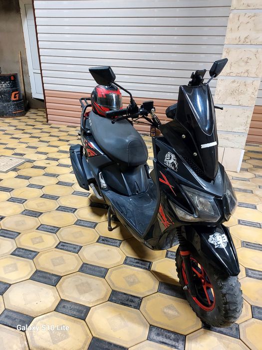 Скутер мопед сатылады