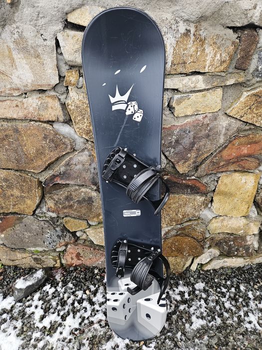Snowboard Yank 133 cm cu legaturi S-M