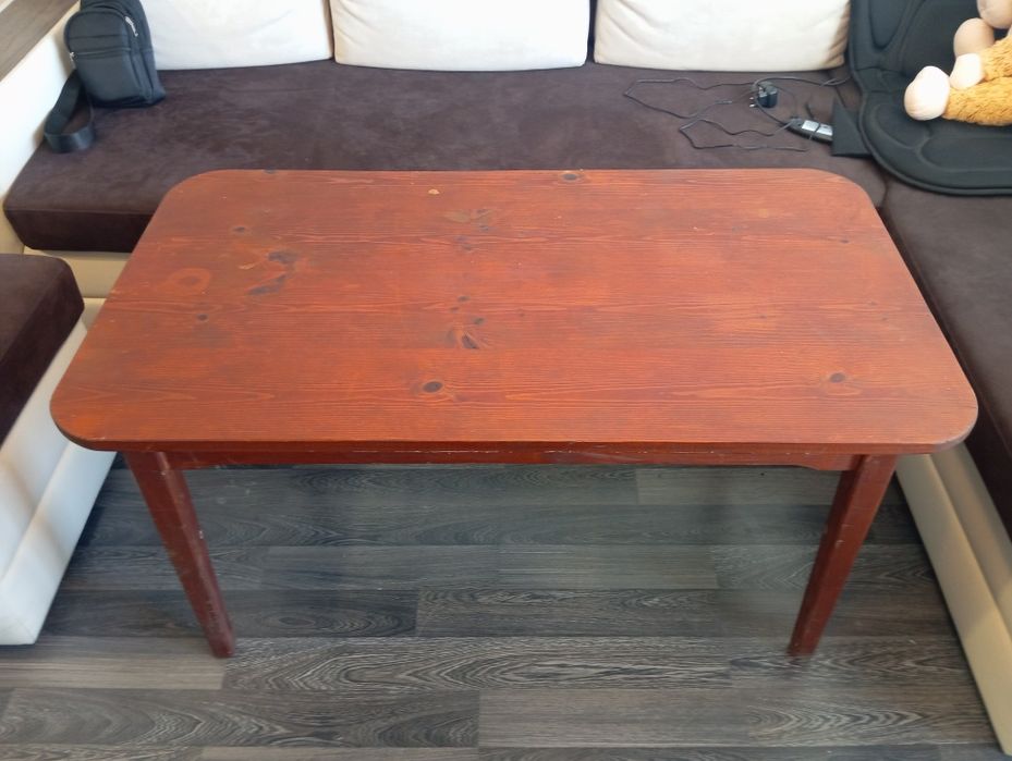 Холна маса от масив.