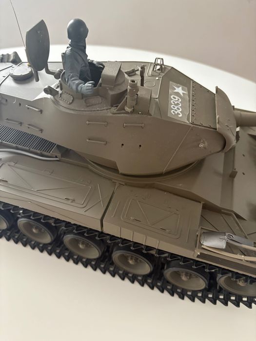 Tanc militar telecomandat replică model american M41A3