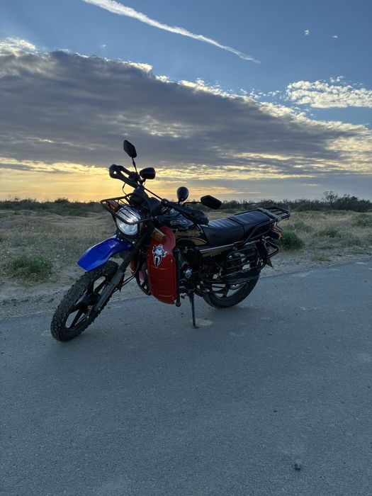 Продам мотоцикл 250
