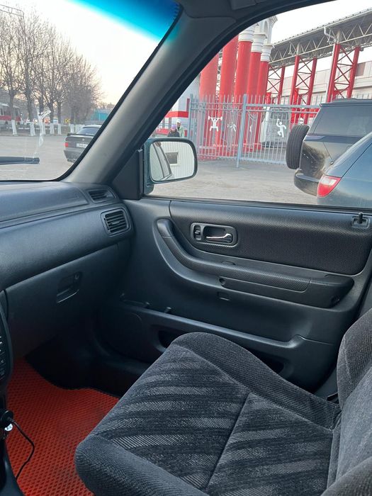 Хонда црв 2 литра механика левый руль