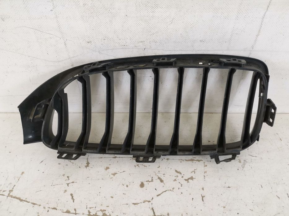 Grila Centrala Nara Dreapta BMW Seria 4 F32/F33/F36 [facelift] [2017 -