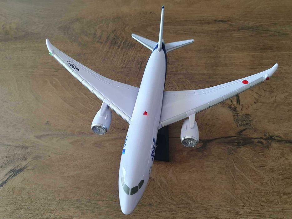 Macheta de avion ANA cu roti si cu sunet | Decoratie perfecta