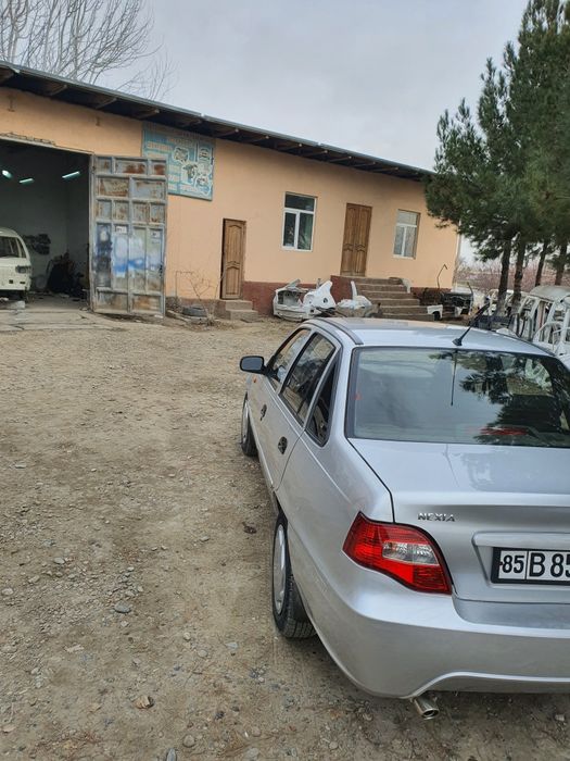 Nexi.2 sotiladi yili 2009 65mln naqtga sons trambullyor