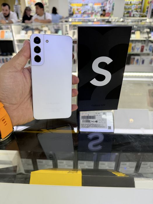 Samsung S22 память 256гб