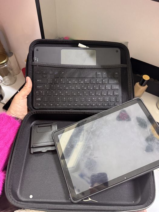 продам планшет состояния хороший