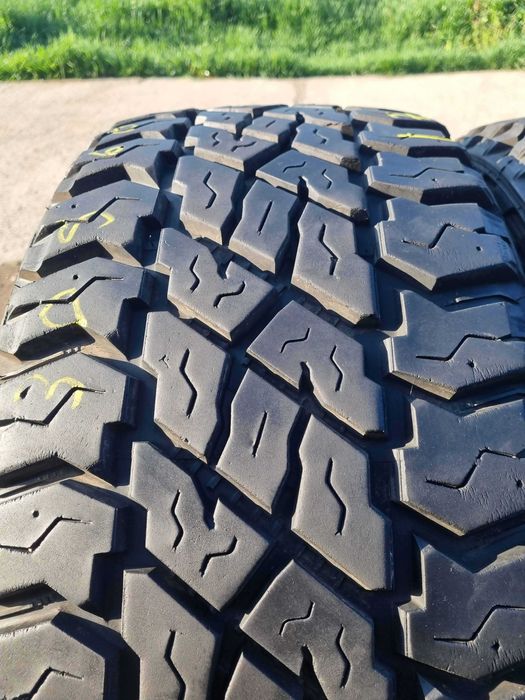 All Season 305/60 R18 COOPER Discoverer ST MAXX 0D - 33.00 - SW - 12.5