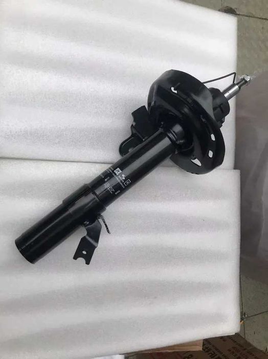 Предни амортисьори за Acura MDX