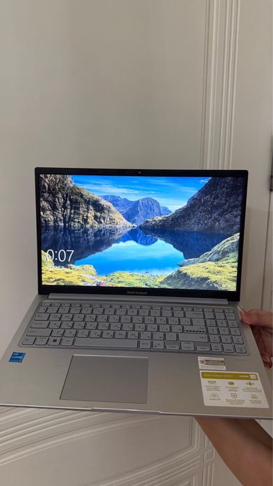 Ноутбук Asus vivobook