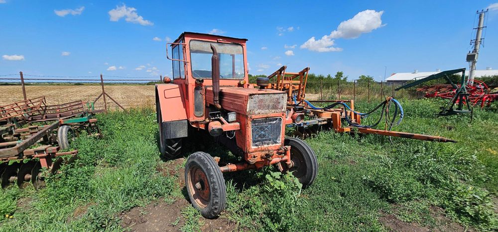 Tractor U650 - 65 CP