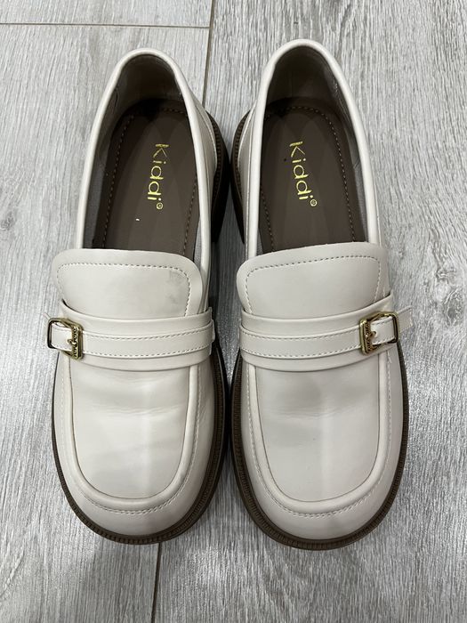 Продам женские лоферы