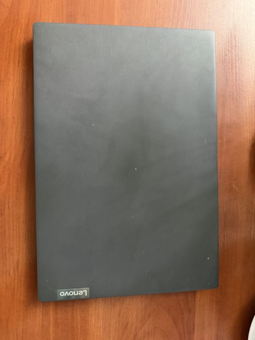 ПРОДАМ Ноутбук Lenovo IdeaPad V15