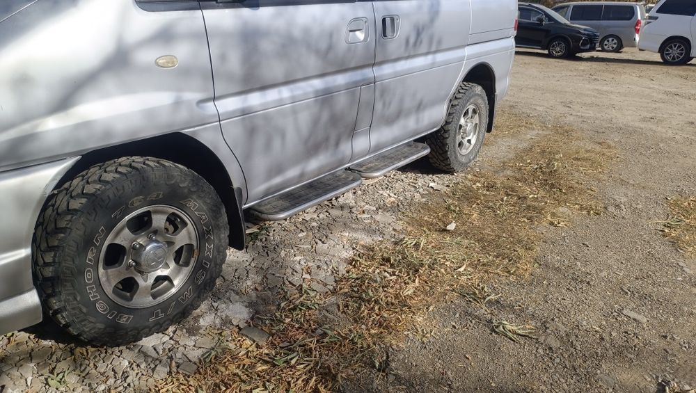 Резина грязевая Максимус R15